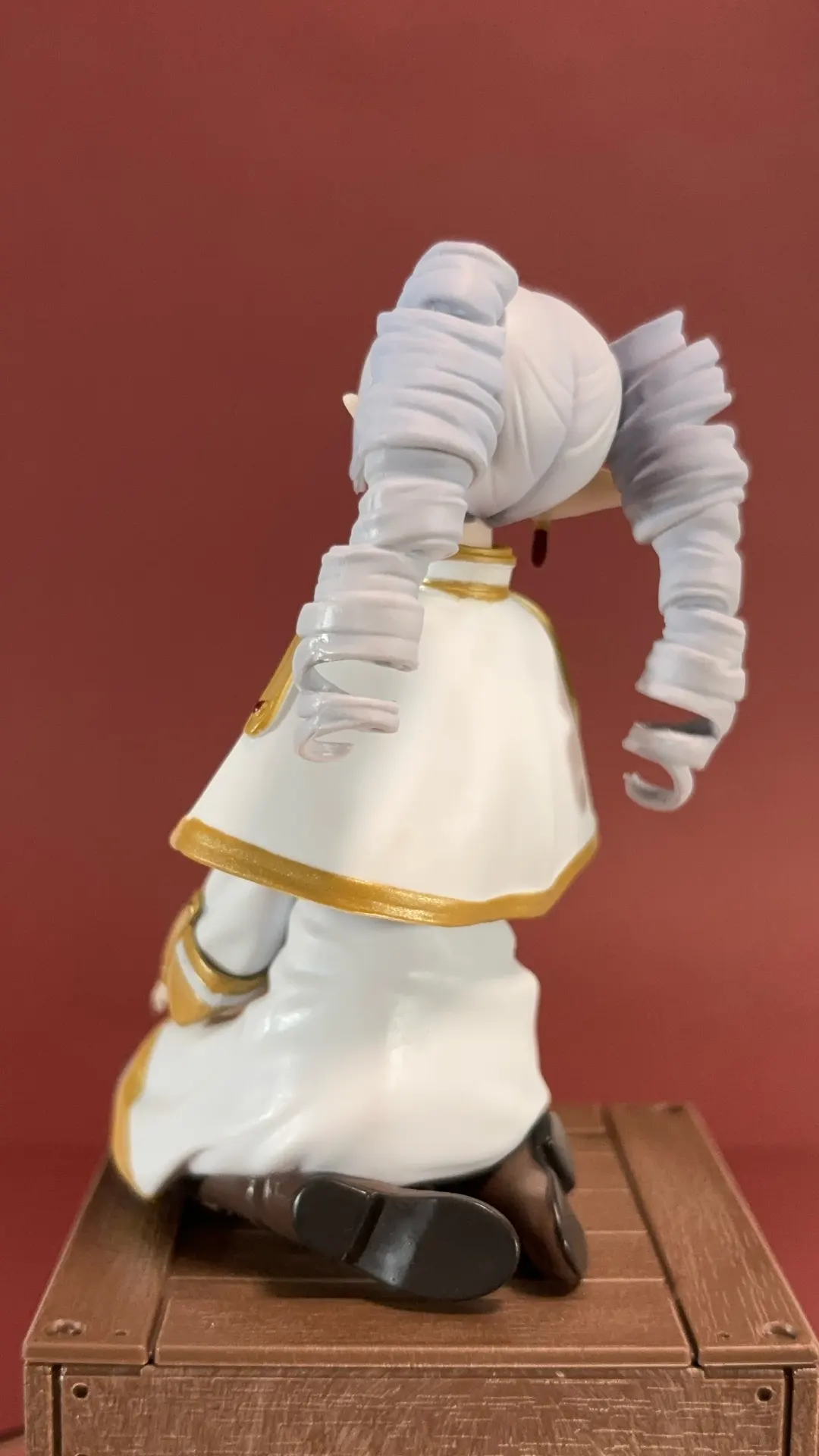 1001.葬送のフリーレン ちょこのせフィギュアフリーレン縦ロールになっちゃった 葬送のフリーレン ちょこのせ プレミアムフィギュア 縦ロールに